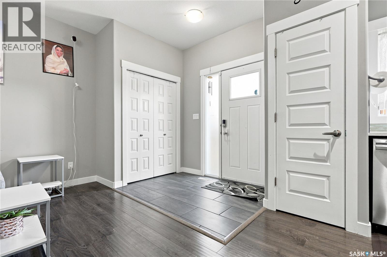 516 Kloppenburg Crescent, Saskatoon, SK - Indoor Photo Showing Other Room