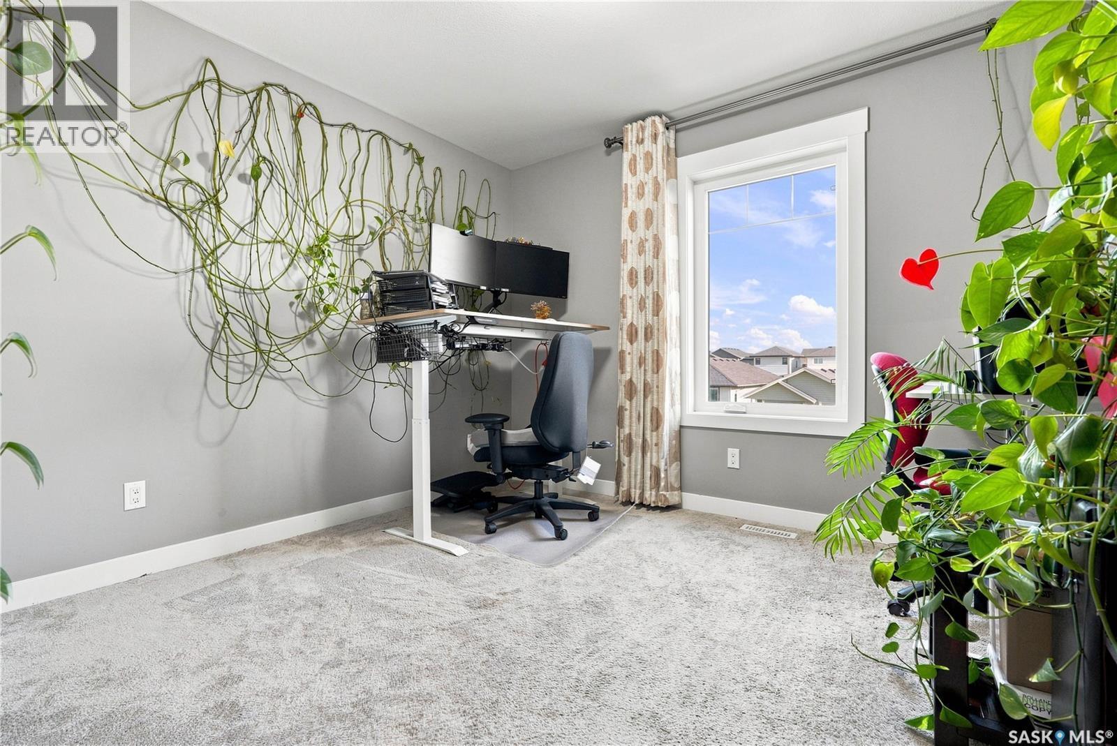 516 Kloppenburg Crescent, Saskatoon, SK - Indoor