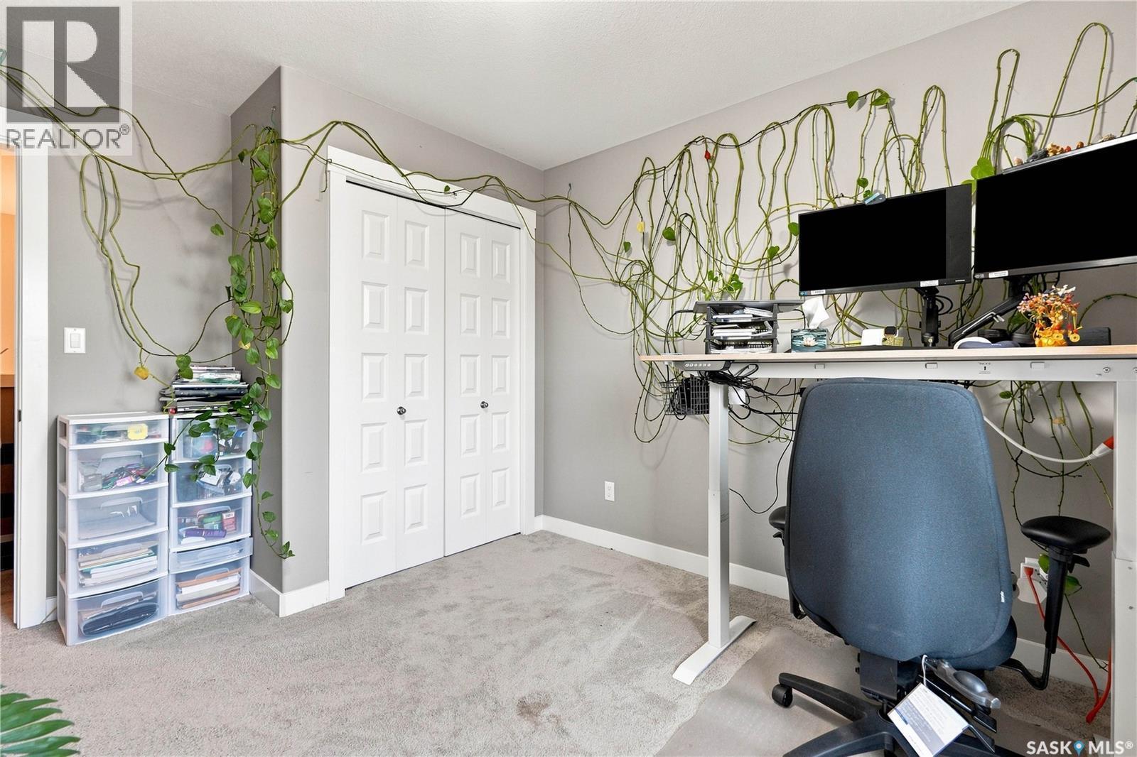 516 Kloppenburg Crescent, Saskatoon, SK - Indoor Photo Showing Other Room
