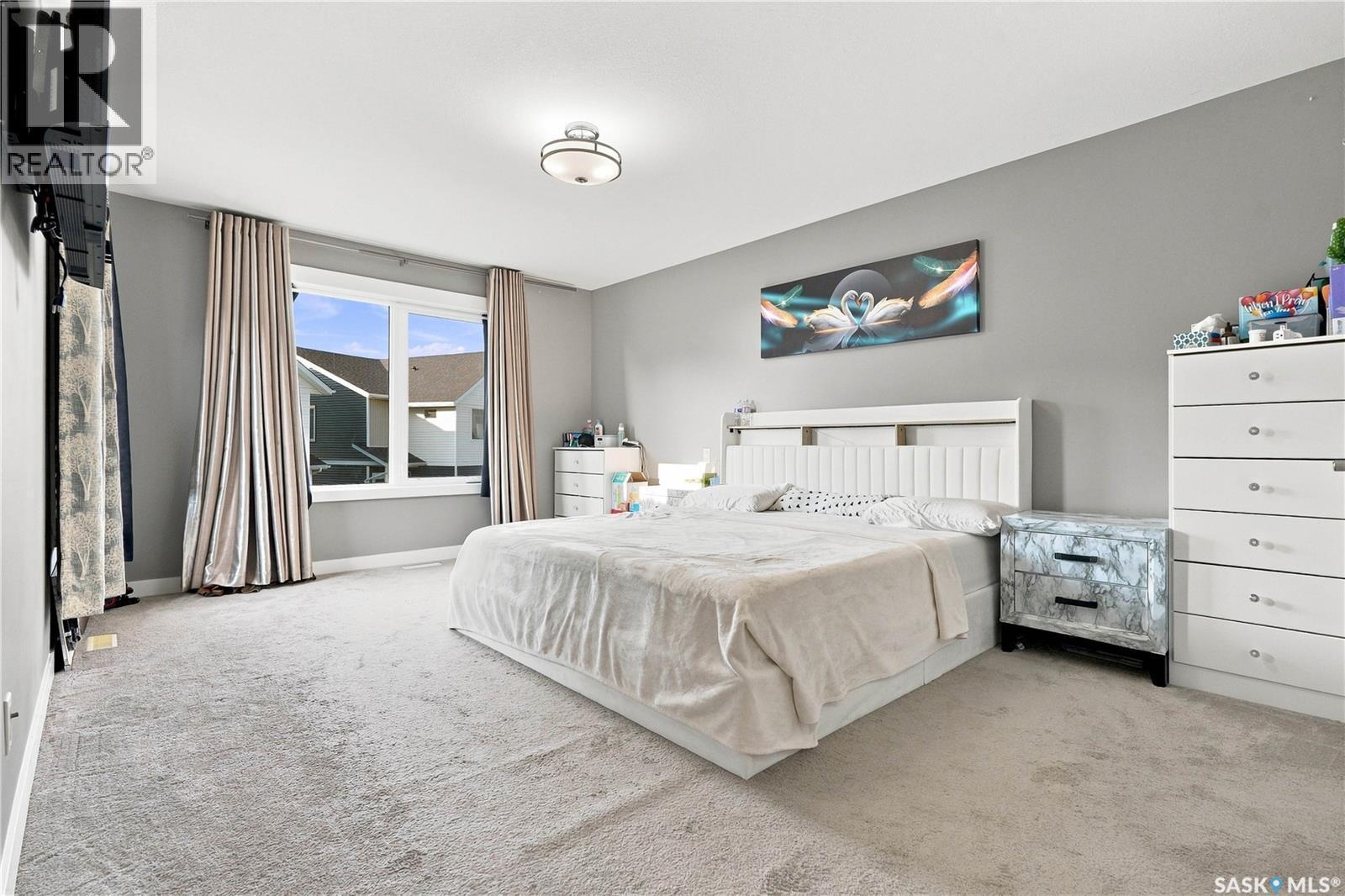 516 Kloppenburg Crescent, Saskatoon, SK - Indoor Photo Showing Bedroom