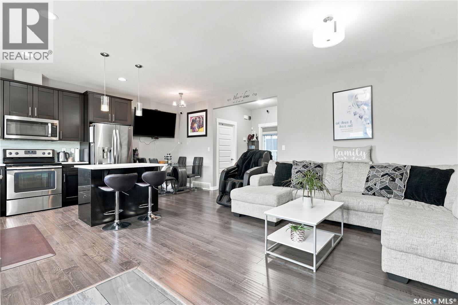 516 Kloppenburg Crescent, Saskatoon, SK - Indoor Photo Showing Other Room