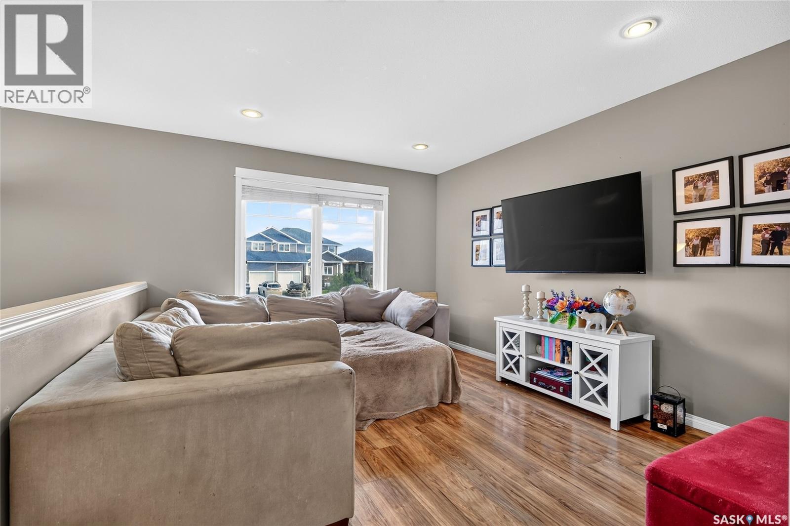 416 Loeppky Avenue, Dalmeny, SK - Indoor