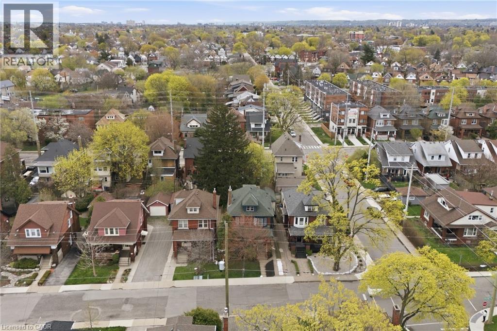37 Connaught Avenue S, Hamilton, ON - Outdoor With View