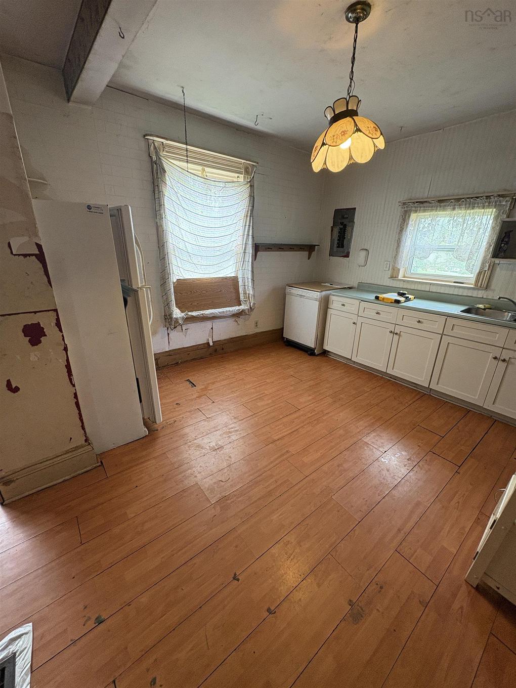 37 Rose Avenue, Trenton, NS - Indoor