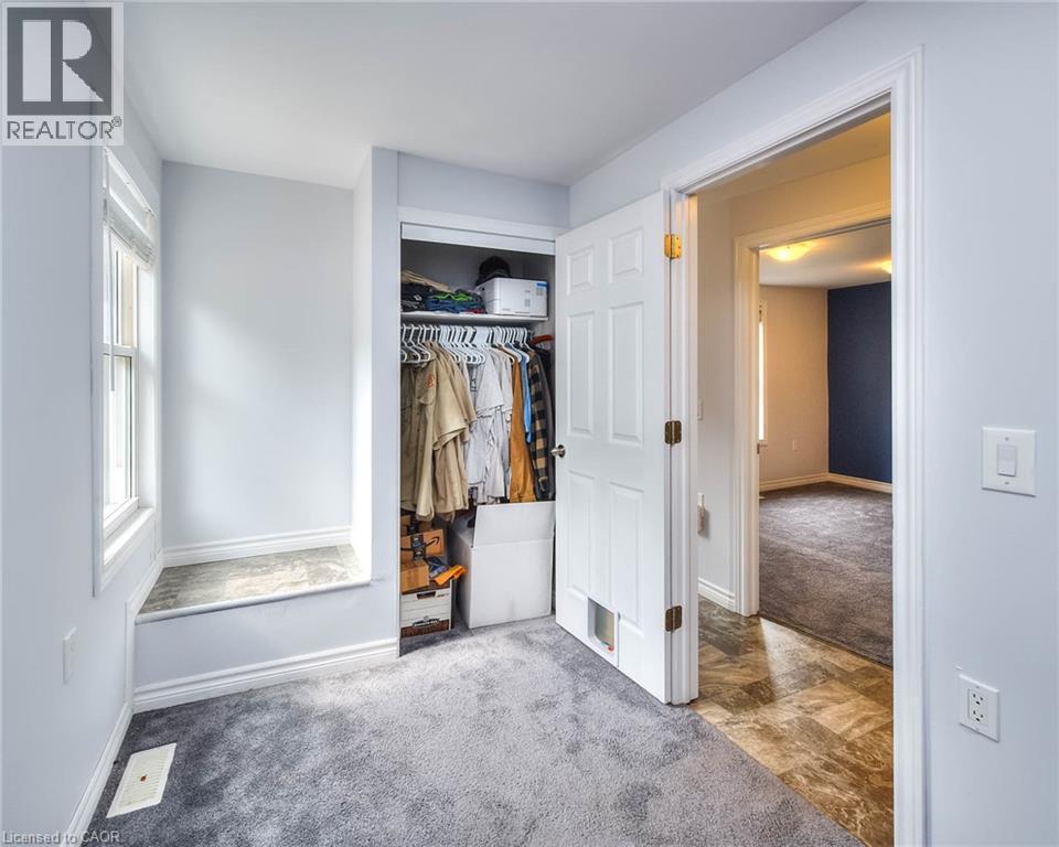 1346 King Street E, Cambridge, ON - Indoor Photo Showing Other Room