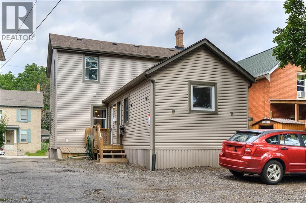 1346 King Street E, Cambridge, ON - Outdoor With Exterior