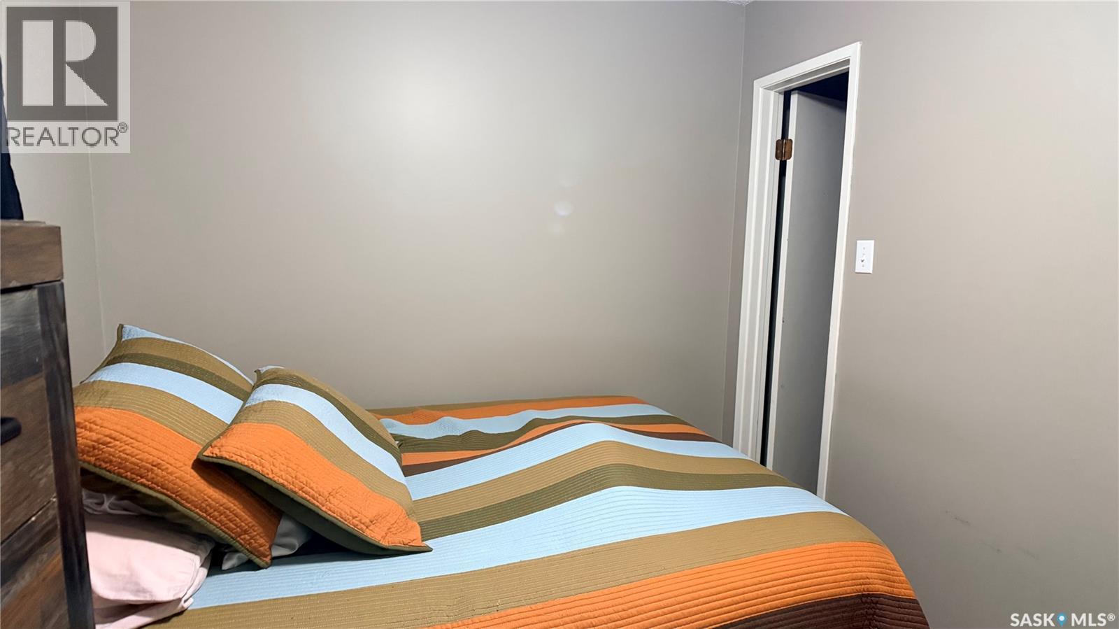 A 412 Heritage Drive, Estevan, SK - Indoor Photo Showing Bedroom