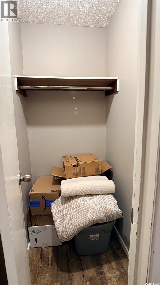 A 412 Heritage Drive, Estevan, SK - Indoor With Storage
