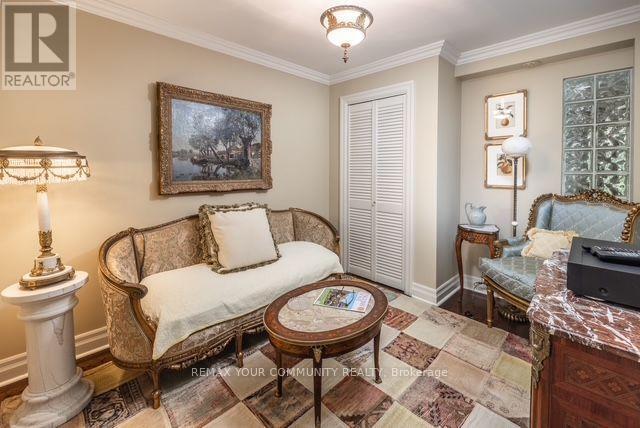 12 Wynnview Court, Toronto, ON - Indoor