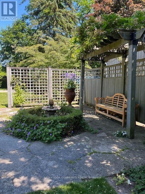 12 Wynnview Court, Toronto, ON - Outdoor