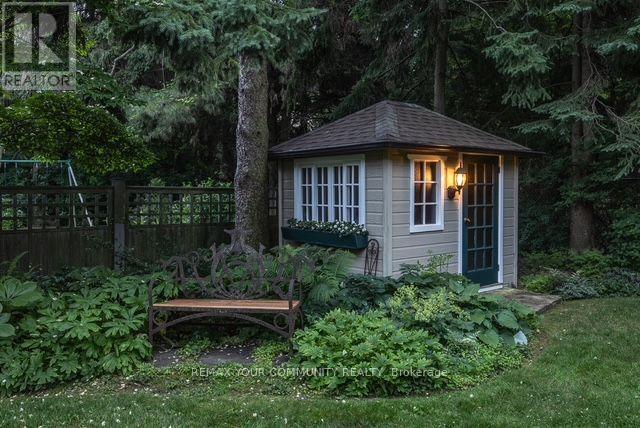 12 Wynnview Court, Toronto, ON - Outdoor