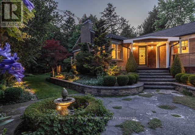 12 Wynnview Court, Toronto, ON - Outdoor