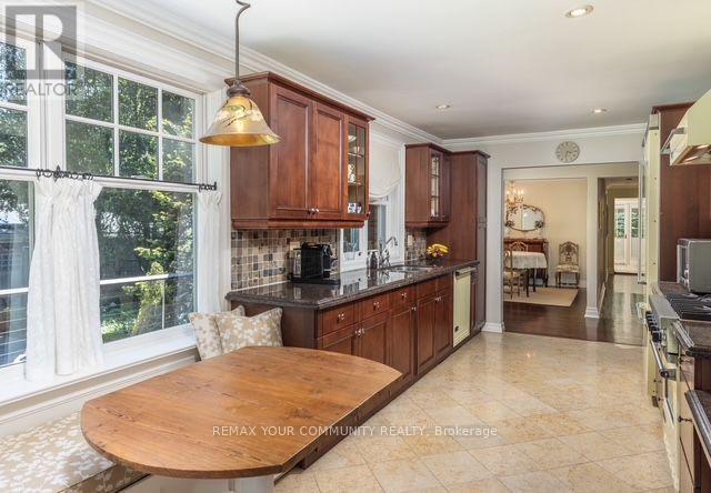 12 Wynnview Court, Toronto, ON - Indoor