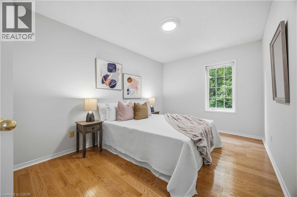 137 Stokely Crescent, Whitby, ON - Indoor Photo Showing Bedroom
