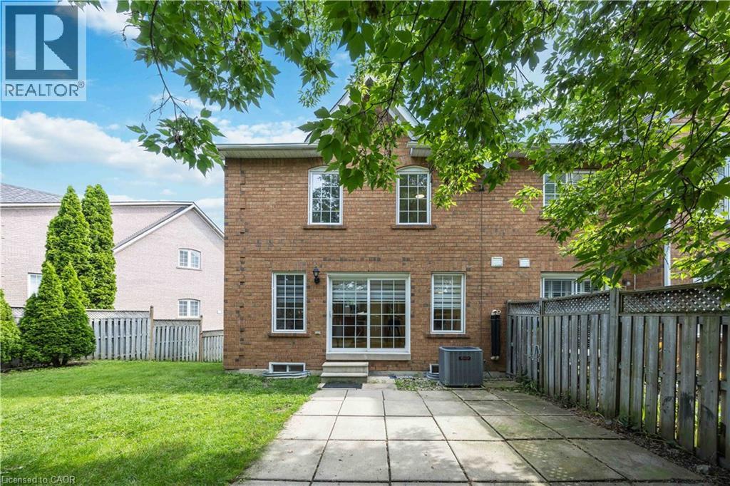 137 Stokely Crescent, Whitby, ON - Outdoor