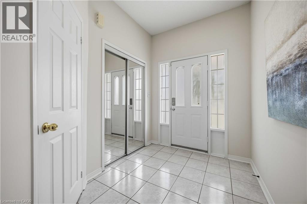 137 Stokely Crescent, Whitby, ON - Indoor Photo Showing Other Room