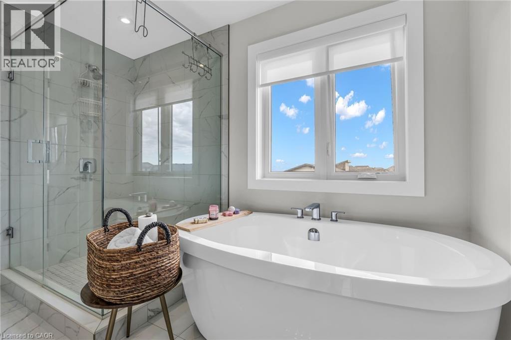 Bathroom - 2195 Ironwood Road, London, ON - Indoor Photo Showing Bathroom