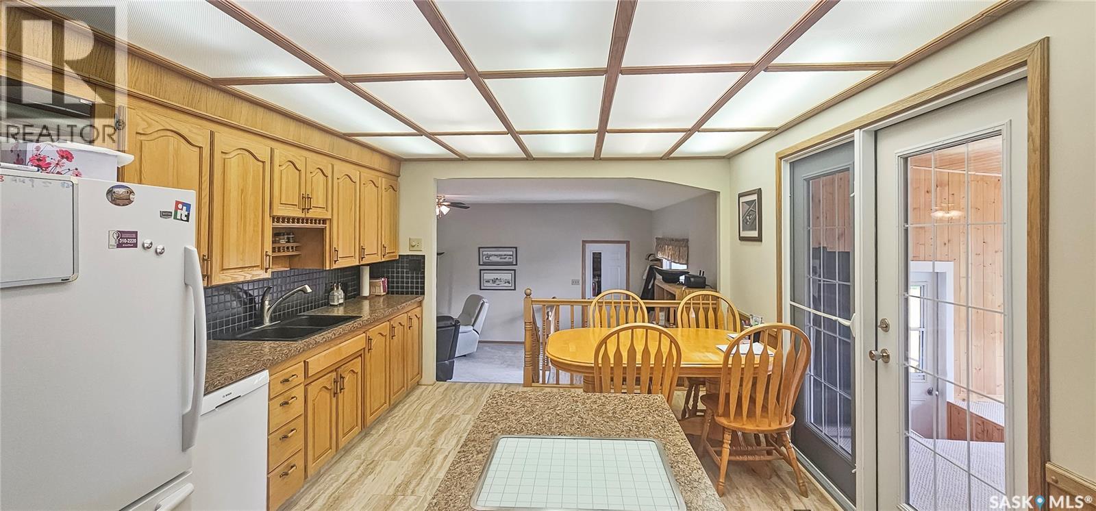 Anderson Acres, Swift Current Rm No. 137, SK - Indoor Photo Showing Kitchen
