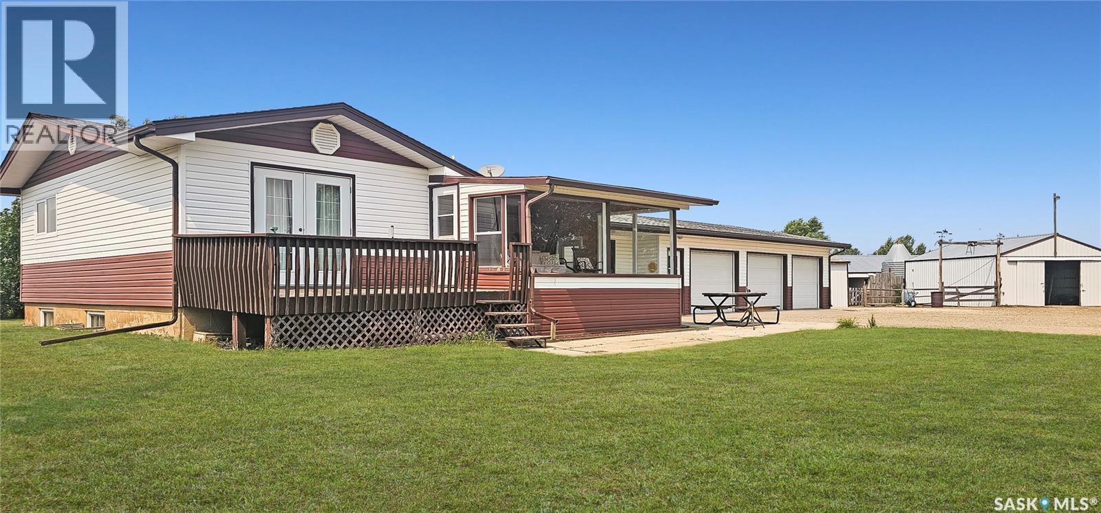Anderson Acres, Swift Current Rm No. 137, SK - Outdoor With Deck Patio Veranda