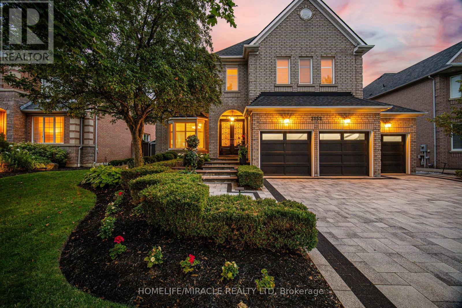 2152 Manor Hill Drive, Mississauga, ON - Outdoor