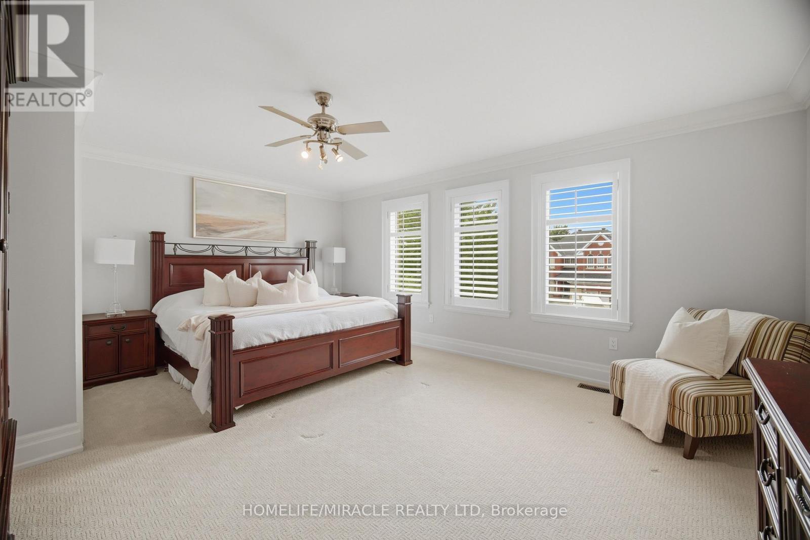 2152 Manor Hill Drive, Mississauga, ON - Indoor Photo Showing Bedroom