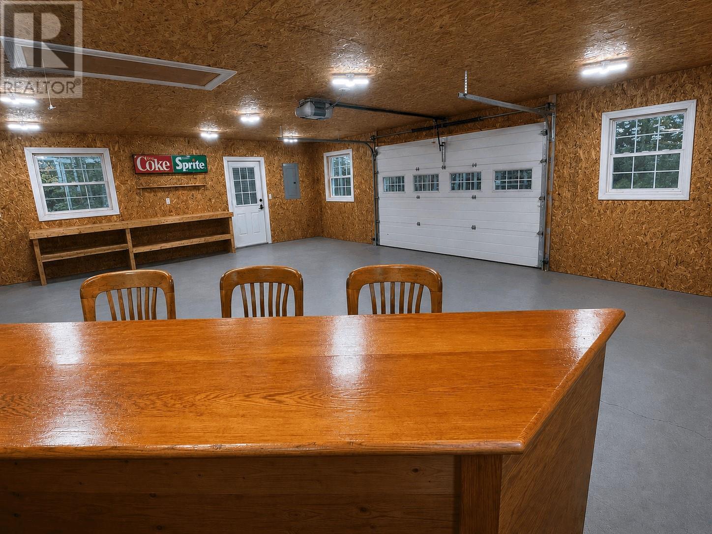 24 Branch Road, Winterland, NL - Indoor Photo Showing Garage