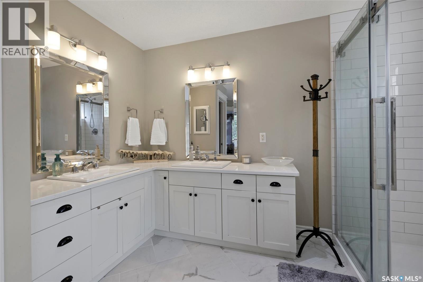 68 Deercrest Run, Lumsden Rm No. 189, SK - Indoor Photo Showing Bathroom