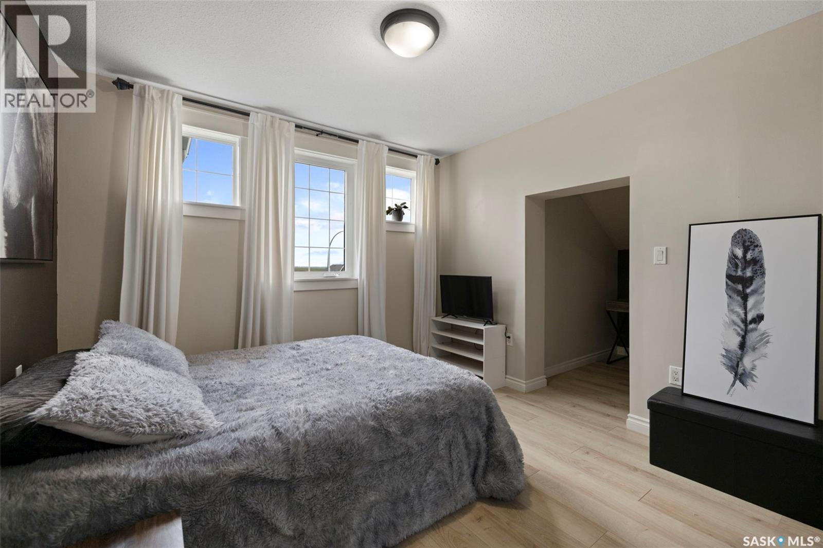 68 Deercrest Run, Lumsden Rm No. 189, SK - Indoor Photo Showing Bedroom