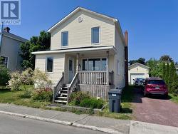 122 Lincoln Road Grand Falls-Windsor, NL A2A 1N5