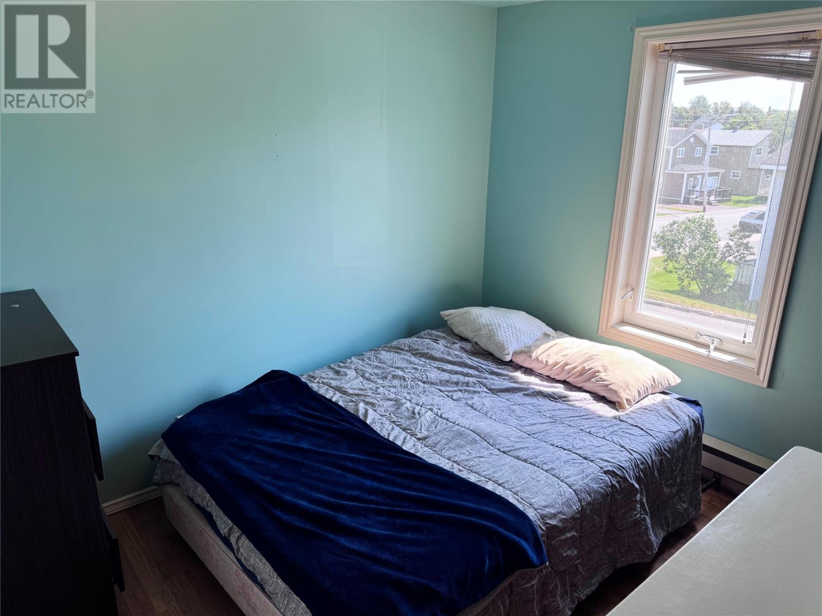 122 Lincoln Road, Grand Falls-Windsor, NL - Indoor Photo Showing Bedroom