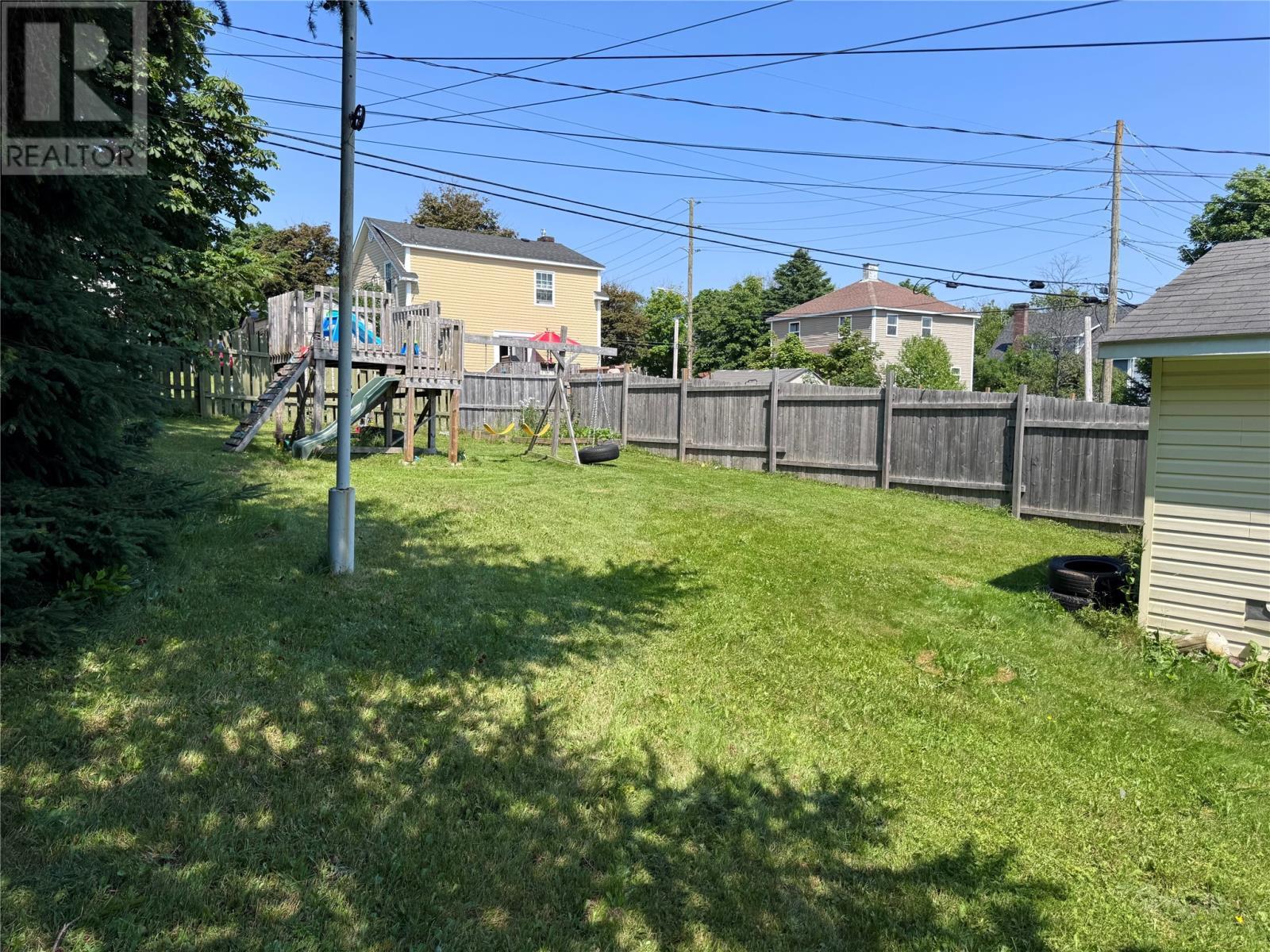 122 Lincoln Road, Grand Falls-Windsor, NL - Outdoor With Backyard