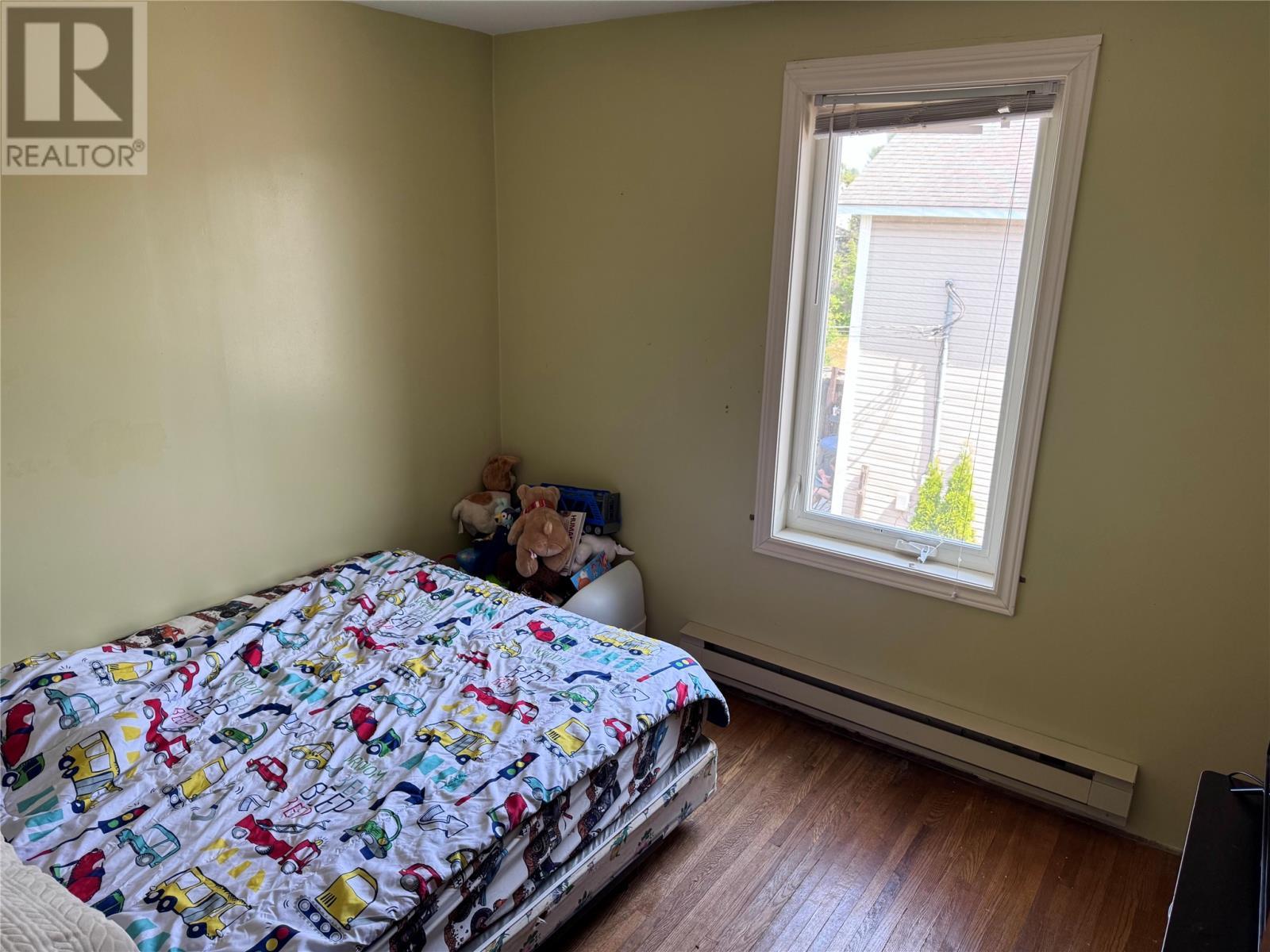122 Lincoln Road, Grand Falls-Windsor, NL - Indoor Photo Showing Bedroom