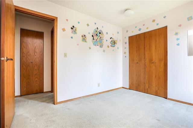 43 Calder Bay, Winnipeg, MB - Indoor Photo Showing Other Room