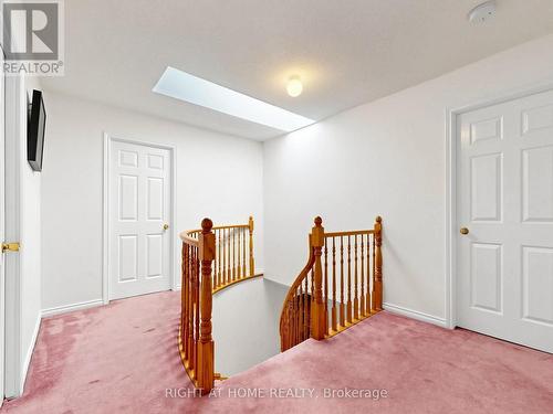 138 Strawberry Drive, Hamilton, ON - Indoor Photo Showing Other Room