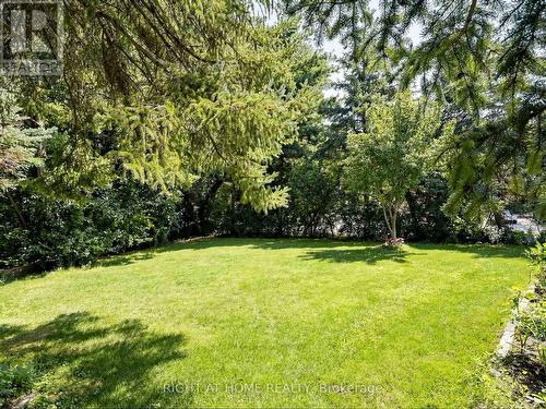 138 Strawberry Drive, Hamilton, ON - Outdoor