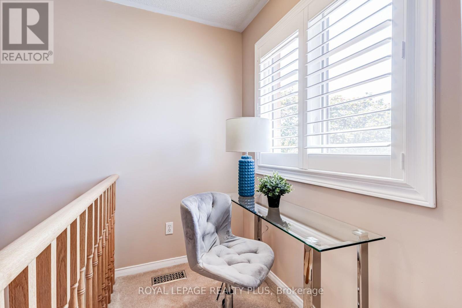 1459 Ravensmoor Crescent, Mississauga, ON - Indoor Photo Showing Other Room