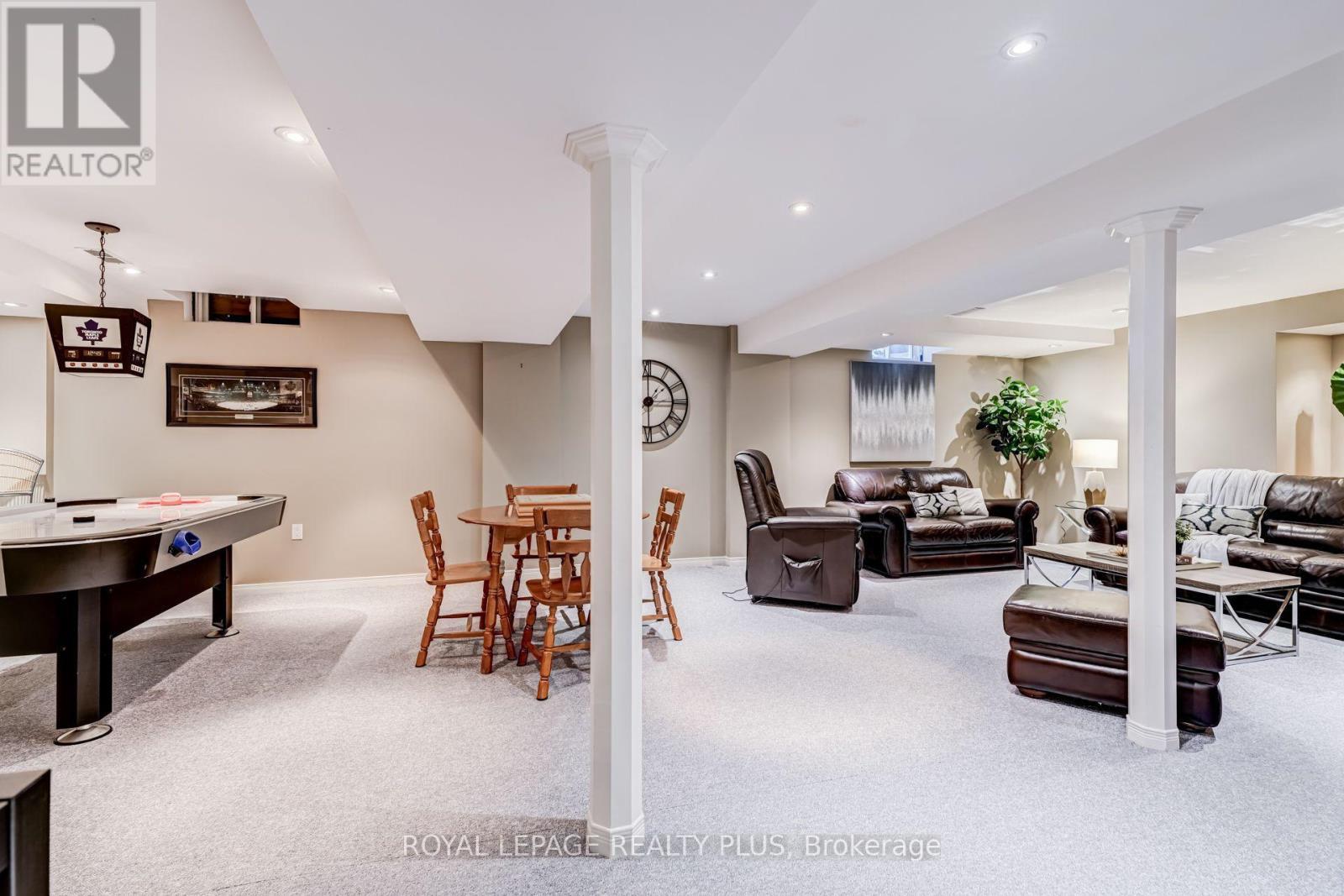 1459 Ravensmoor Crescent, Mississauga, ON - Indoor Photo Showing Other Room