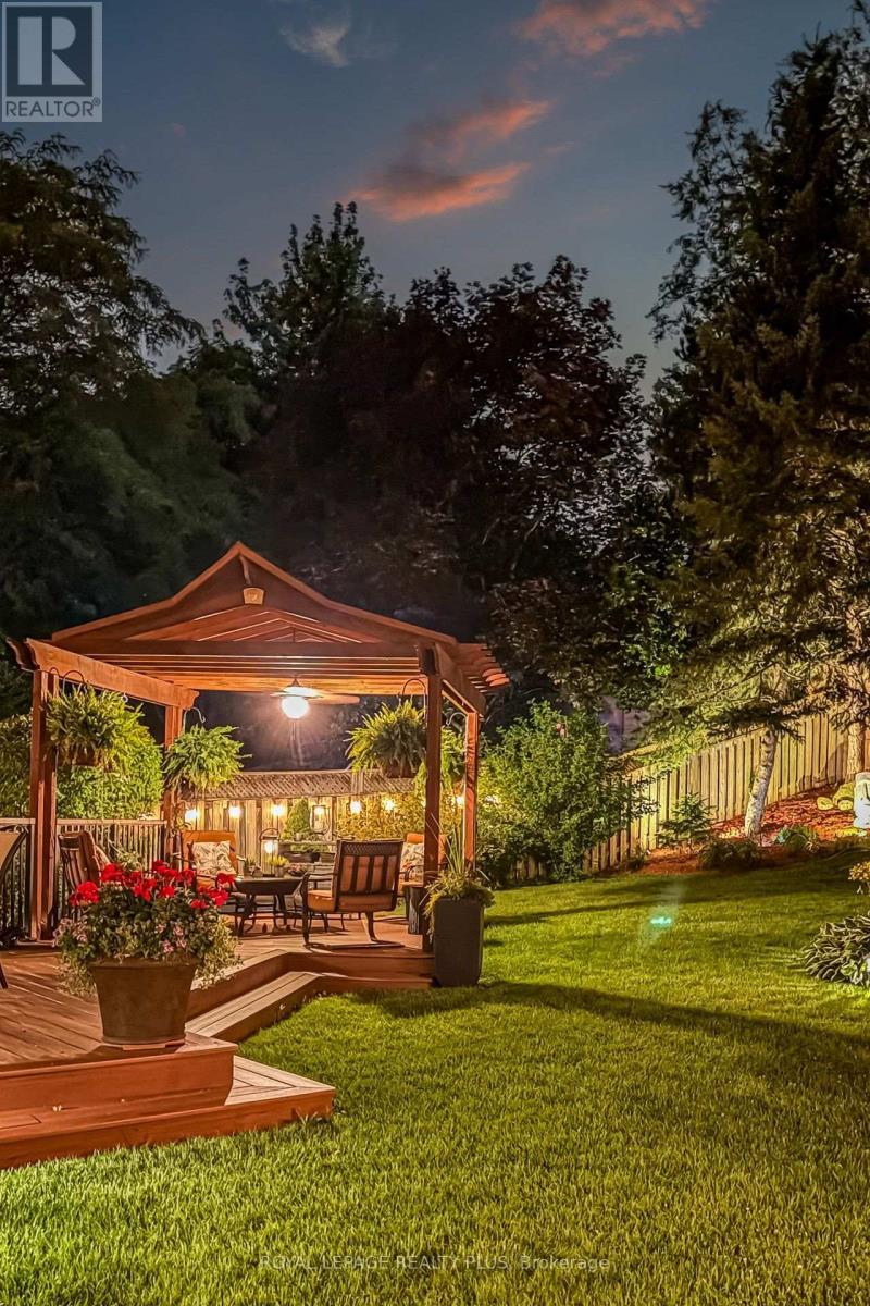 1459 Ravensmoor Crescent, Mississauga, ON - Outdoor With Deck Patio Veranda