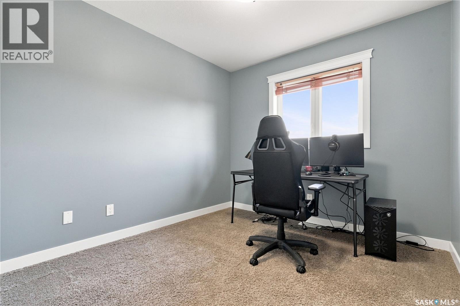 635 Redwood Crescent, Warman, SK - Indoor Photo Showing Office