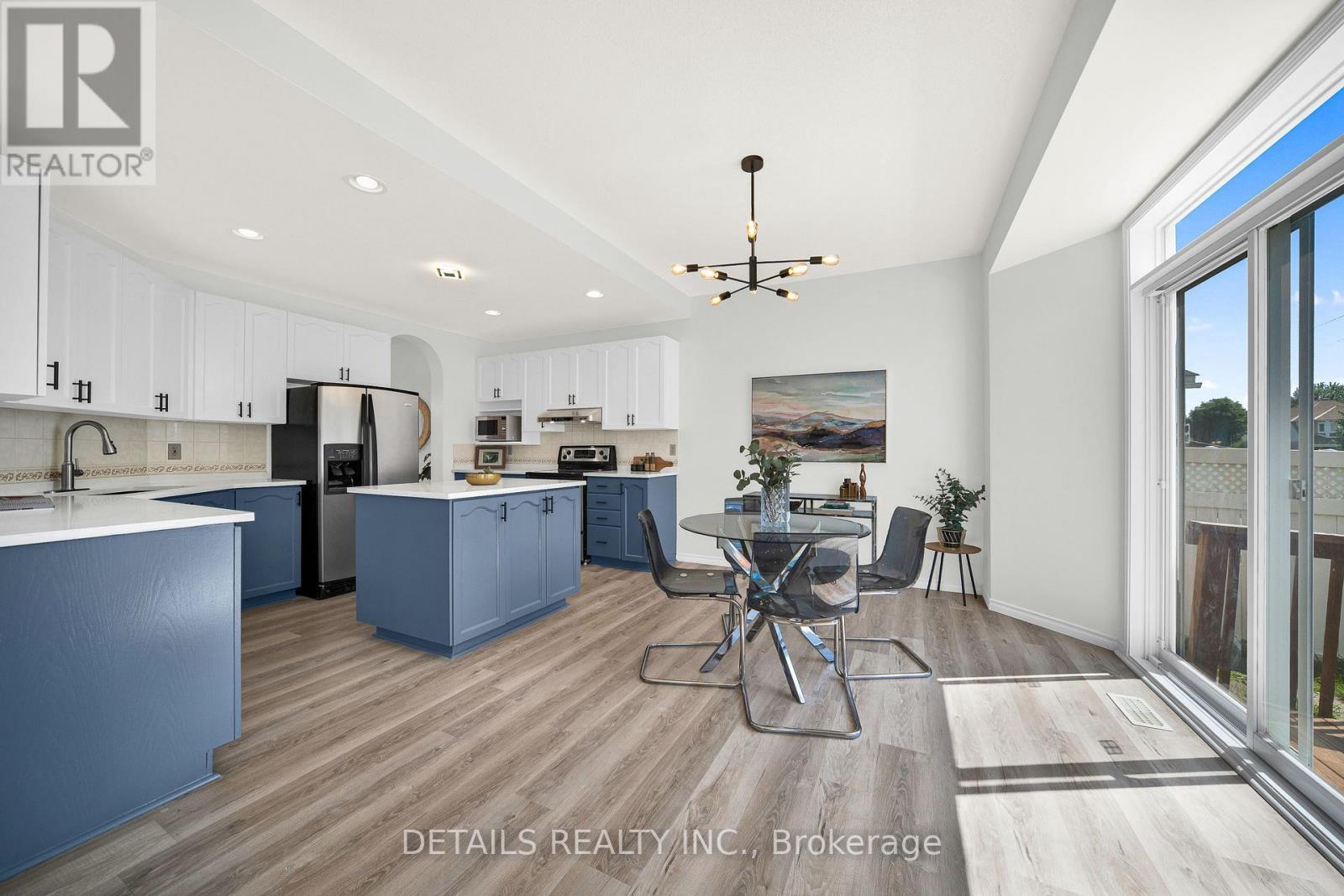 757 Schubert Circle, Ottawa, ON - Indoor Photo Showing Other Room