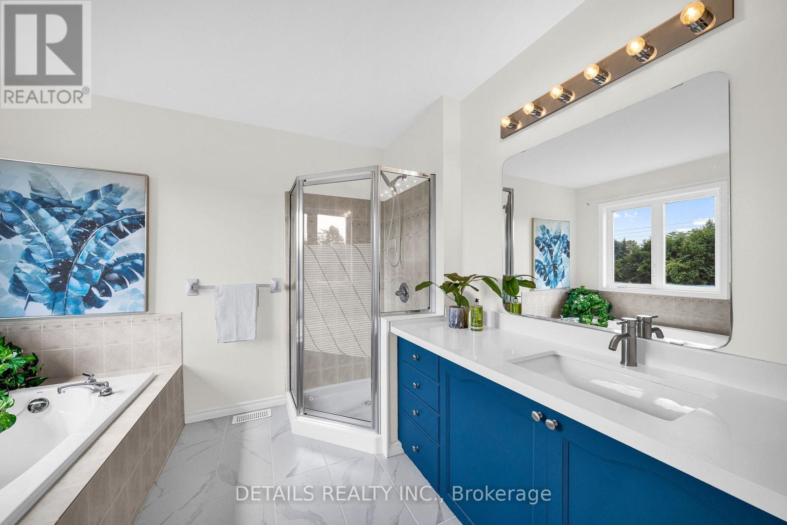 757 Schubert Circle, Ottawa, ON - Indoor Photo Showing Bathroom