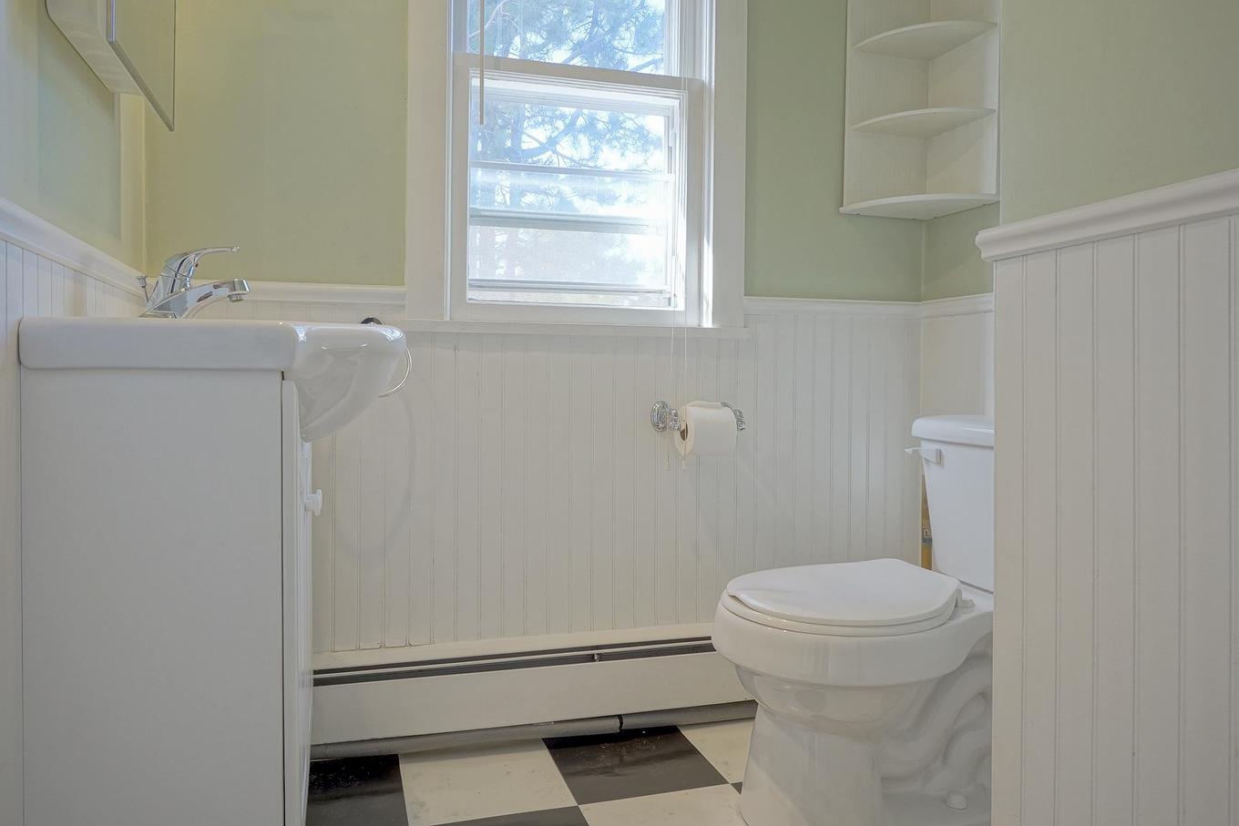 487 South Drive, Summerside, PE - Indoor Photo Showing Bathroom