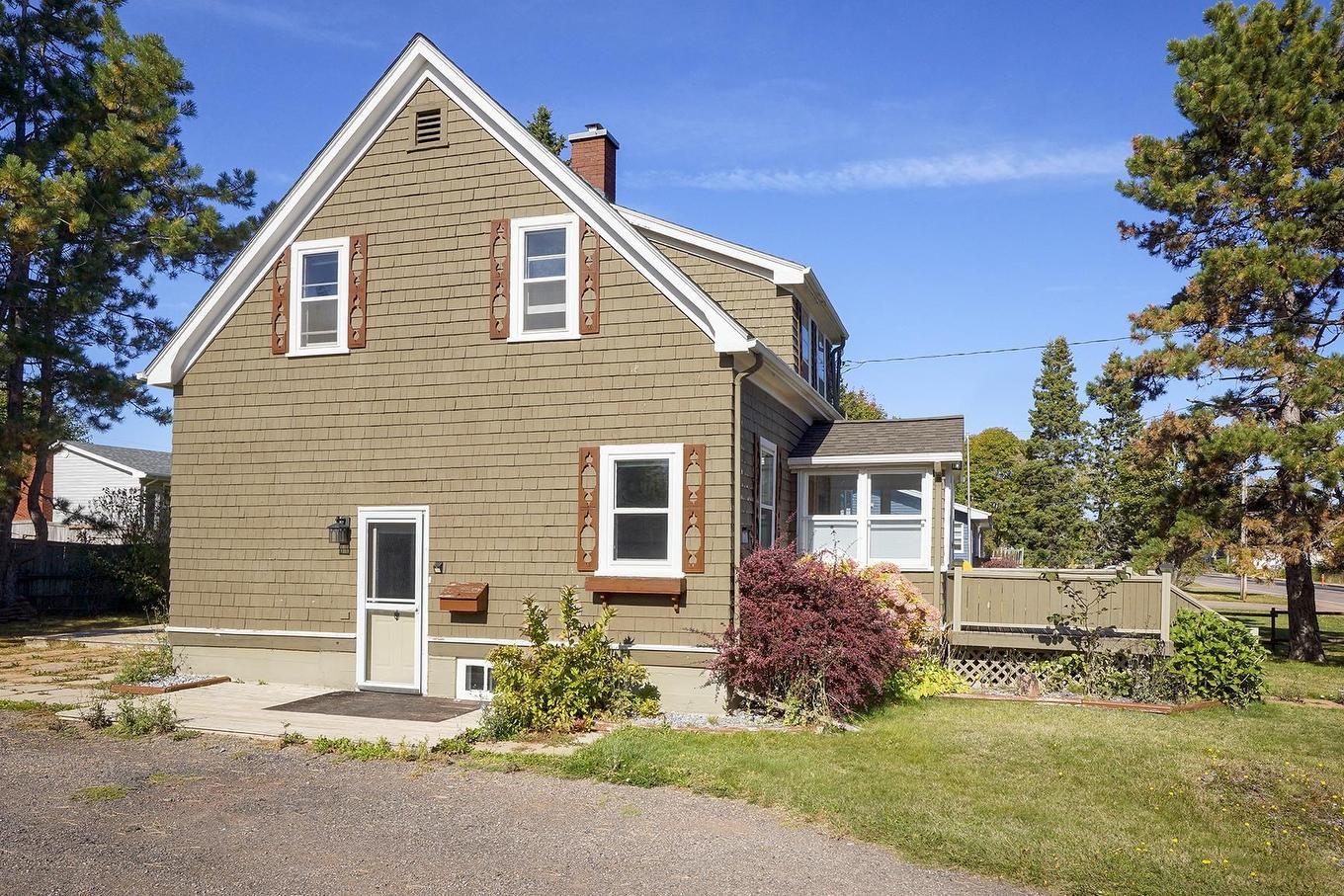 487 South Drive, Summerside, PE - Outdoor