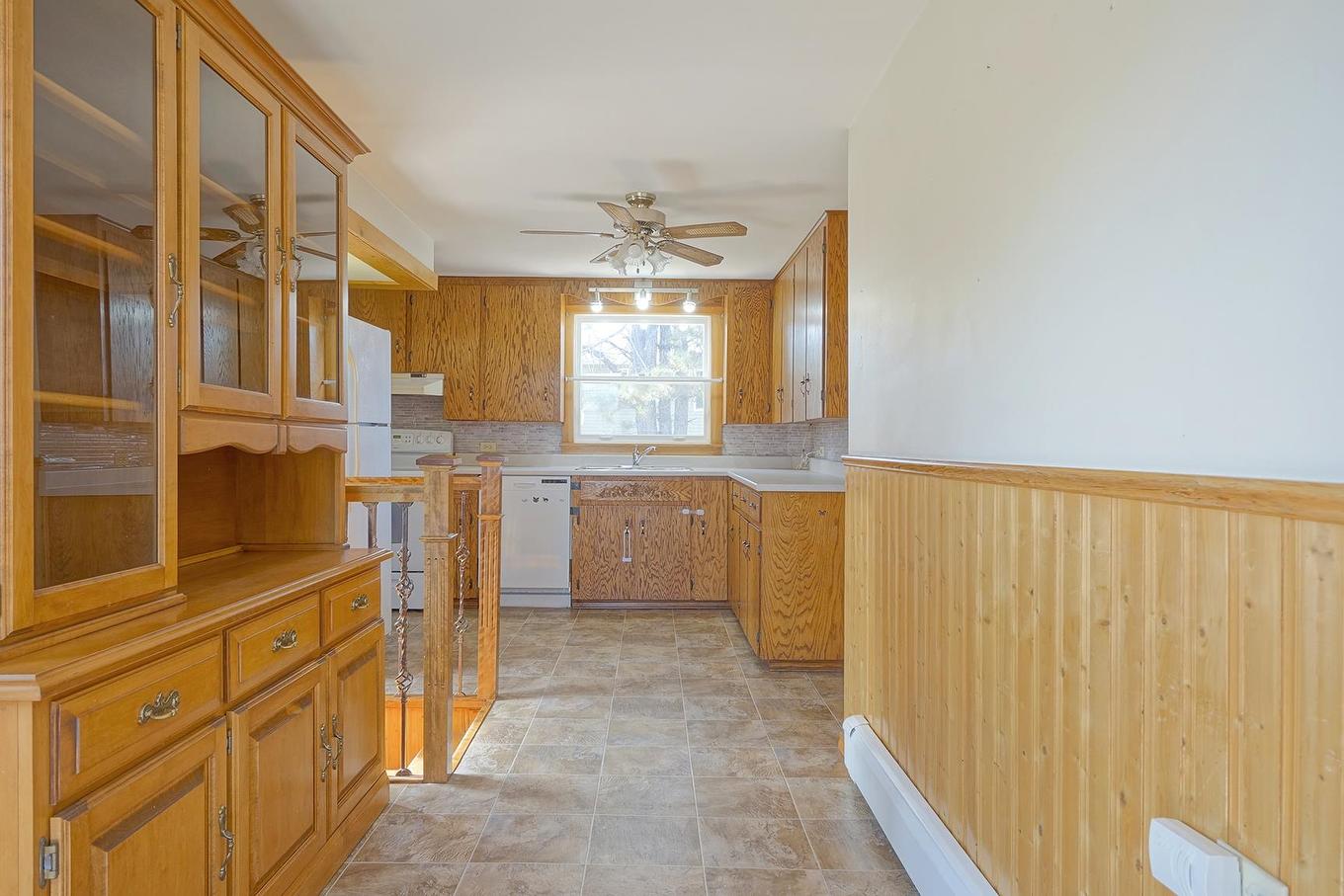 487 South Drive, Summerside, PE - Indoor