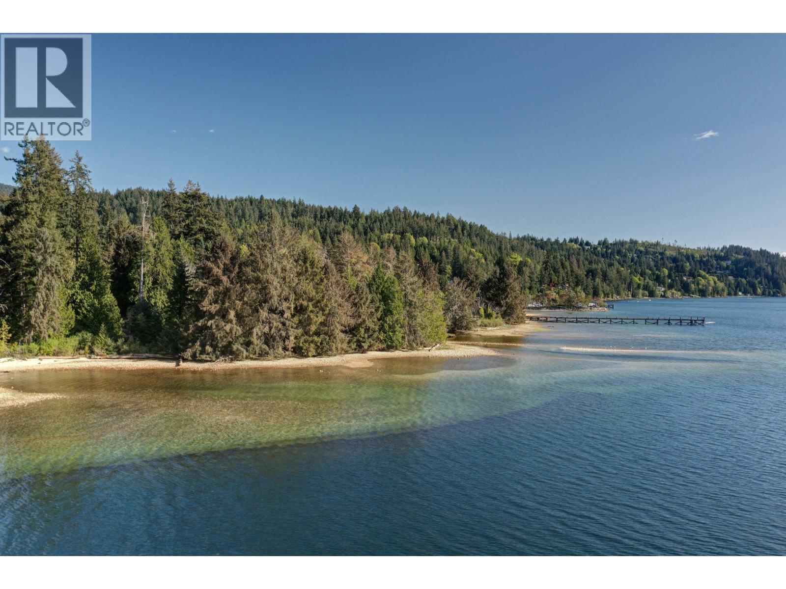 7425 Sechelt Inlet Road, Sechelt, BC