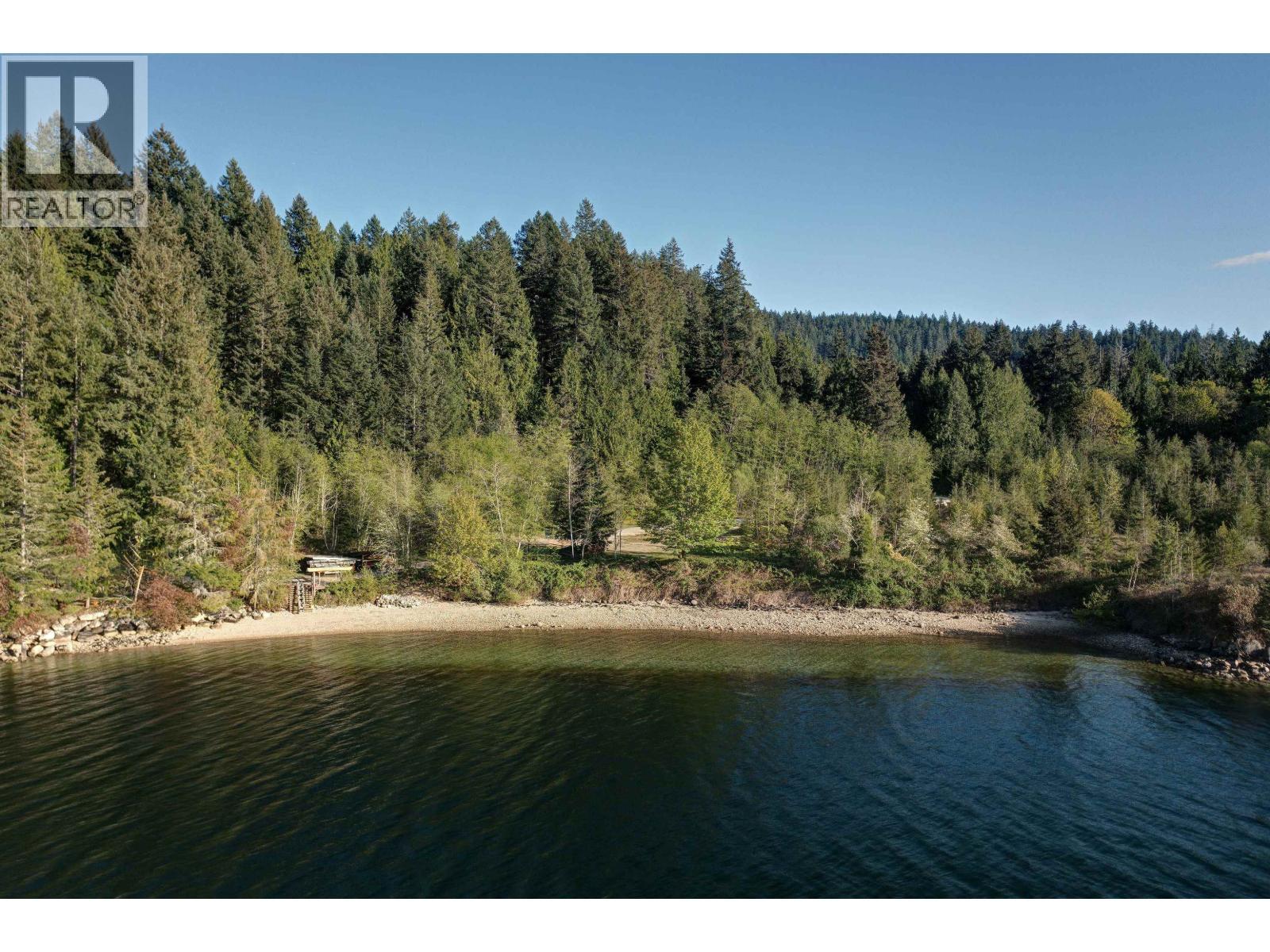 7425 Sechelt Inlet Road, Sechelt, BC