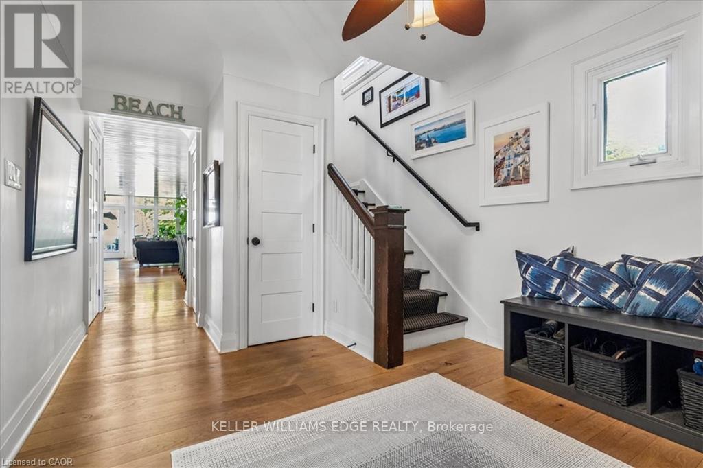 573 Beach Boulevard, Hamilton, ON - Indoor Photo Showing Other Room