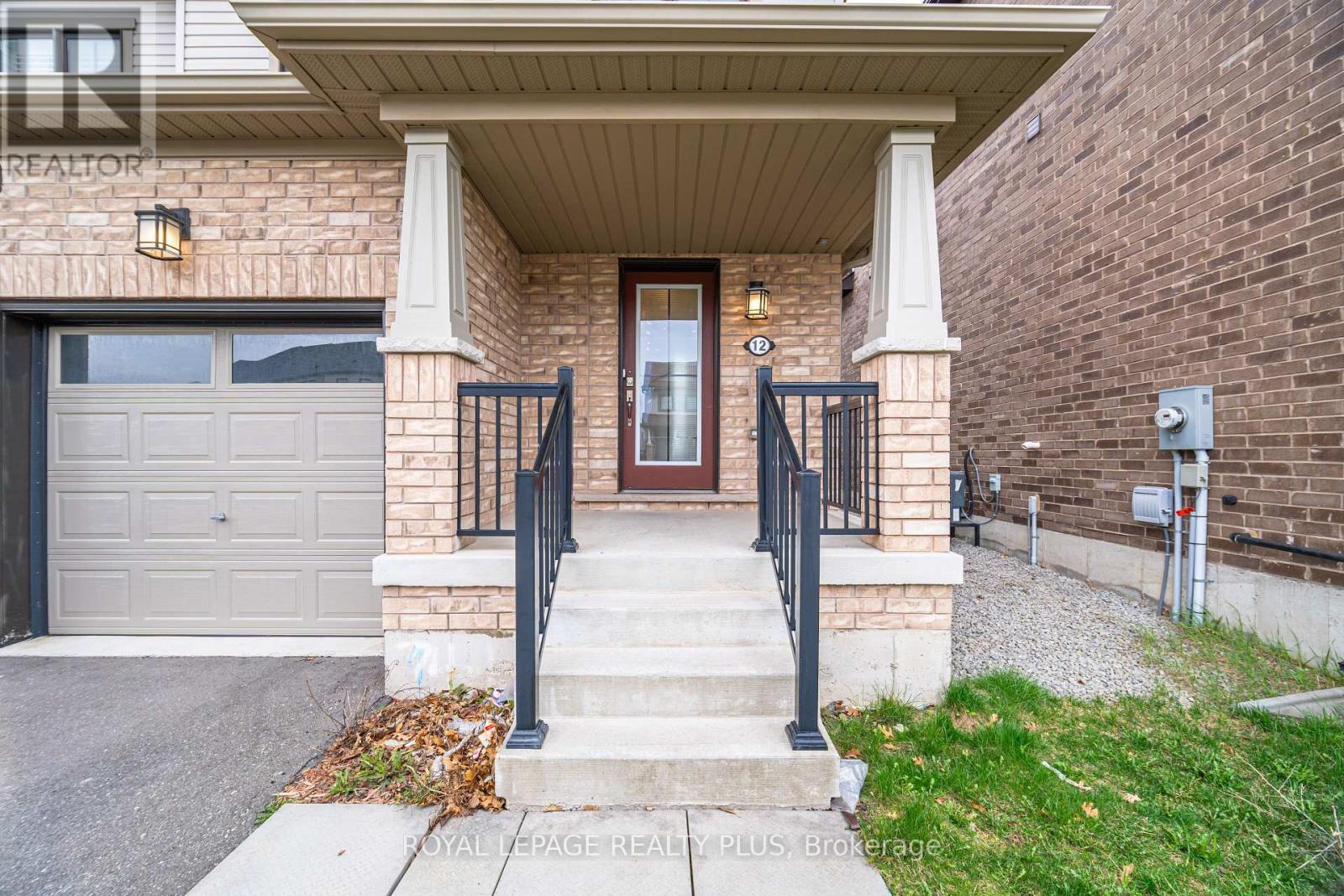 12 Pagebrook Crescent, Hamilton, ON - Outdoor With Exterior