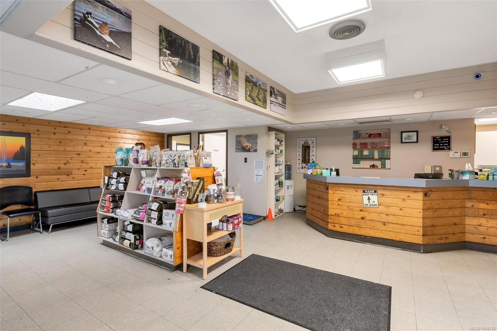 1057+1033 Canada Ave, Duncan, BC