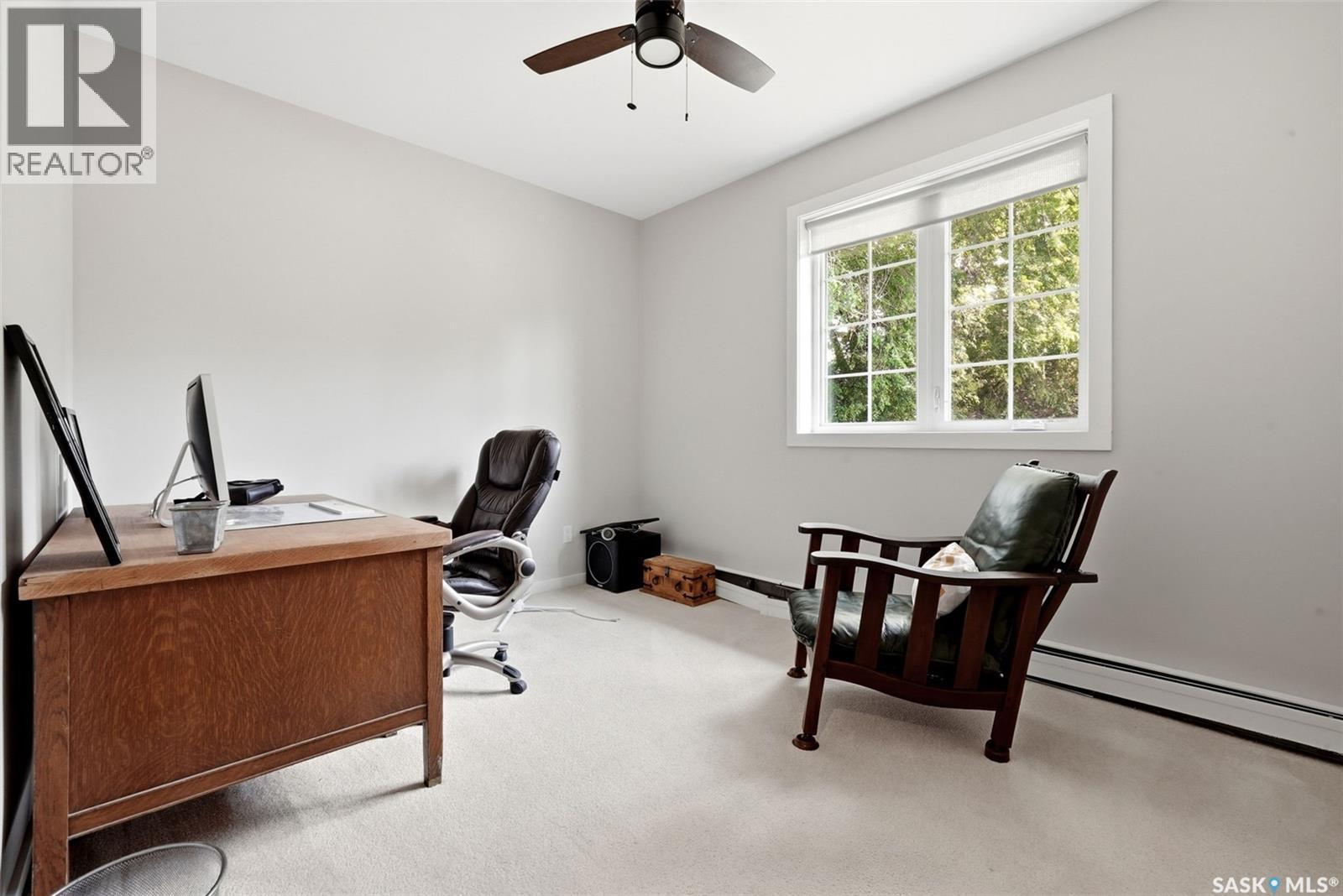 29 Ridgedale Bay, White City, SK - Indoor Photo Showing Office